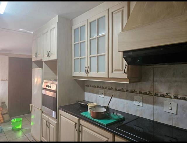 3 BEDROOM DUPLEX FOR SALE IN ARBORETUM